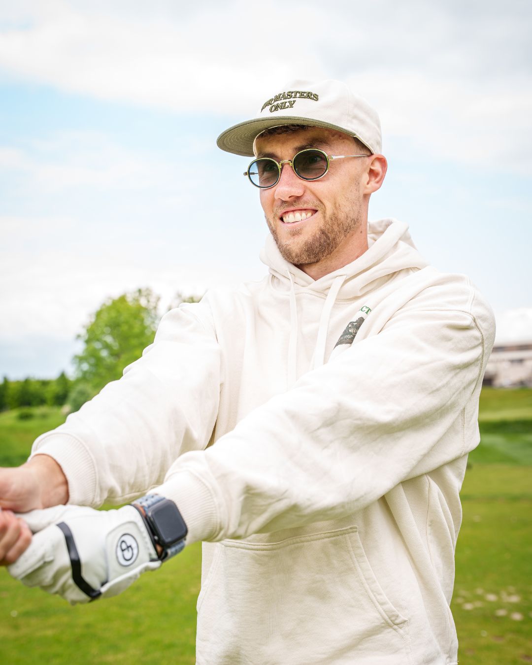 TREASURE PULSICON クロップドパーカー アイボリー Masters Signature Hoodie - CASUAL GOLF SOCIETY